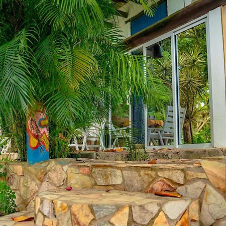 Kokrobite Gardens Restaurant And Guest House 외부 사진