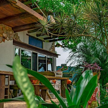 Kokrobite Gardens Restaurant And Guest House 외부 사진