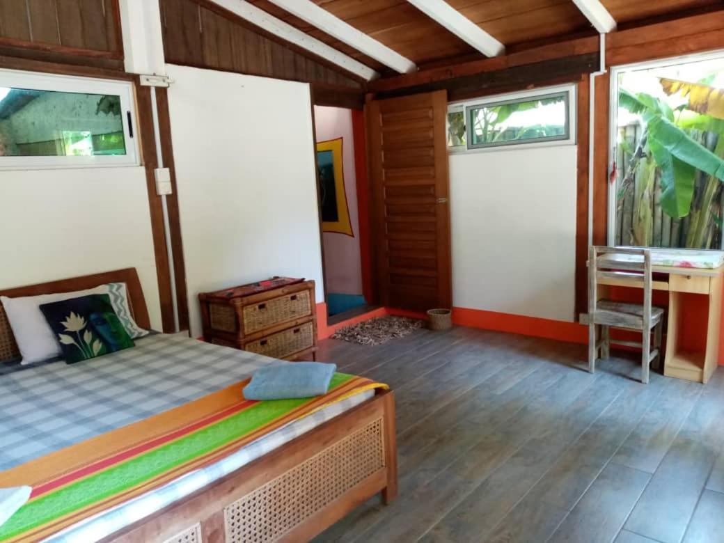 Kokrobite Gardens Restaurant And Guest House 외부 사진
